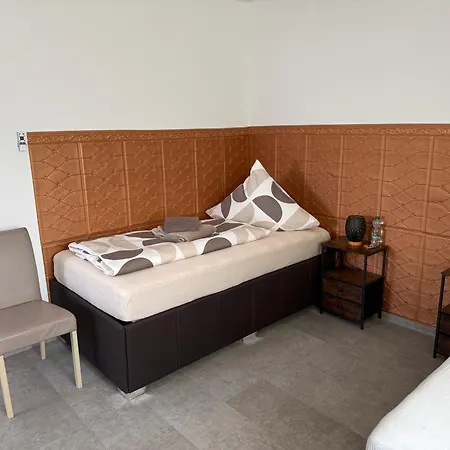 Monteurzimmer Messezimmer Ferienzimmer * فونستورف