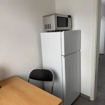 Monteurzimmer Messezimmer Ferienzimmer *