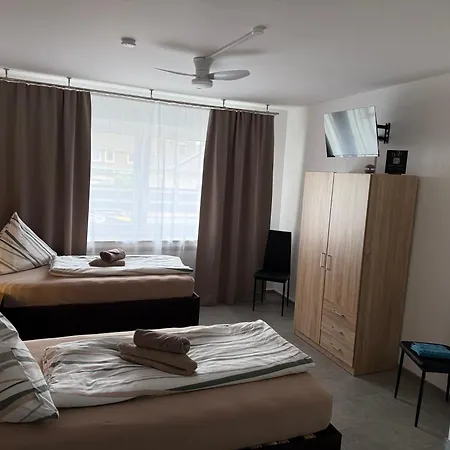 בית הארחה Monteurzimmer Messezimmer Ferienzimmer