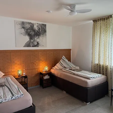בית הארחה Monteurzimmer Messezimmer Ferienzimmer
